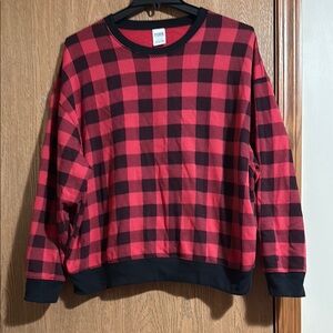 PINK Victoria's Secret Red and Black Plaid Oversized Sweatshirt